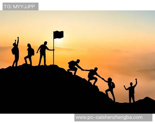 追寻足球背影的足迹与梦想在世界的舞台上绽放光芒